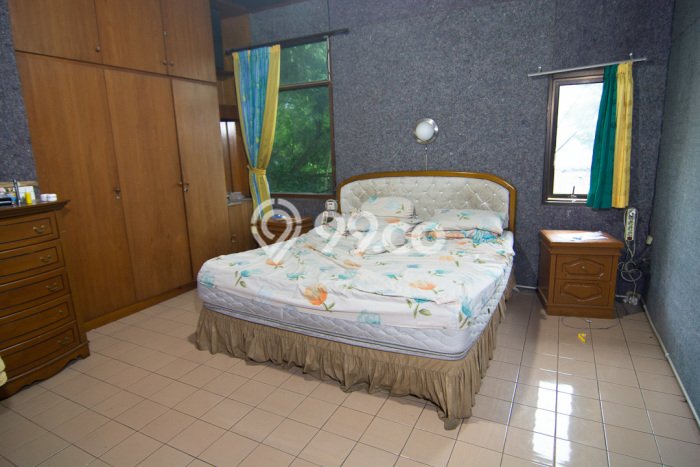 Siap Huni Rumah Mewah 4 Kamar di Cipayung Dekat ke Mana Saja Siap Huni Rumah Mewah 4 Kamar di Cipayung Dekat ke Mana Saja