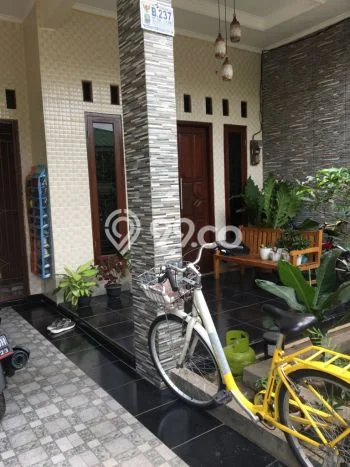 Rumah Modern 3 KT di Jatibening Bekasi Semi Furnished Rumah Modern 3 KT di Jatibening Bekasi Semi Furnished