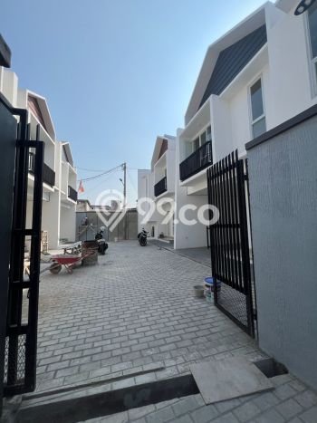 Rumah Luas Asri 2 KT Siap Pakai di Jatiwaringin Bekasi Rumah Luas Asri 2 KT Siap Pakai di Jatiwaringin Bekasi