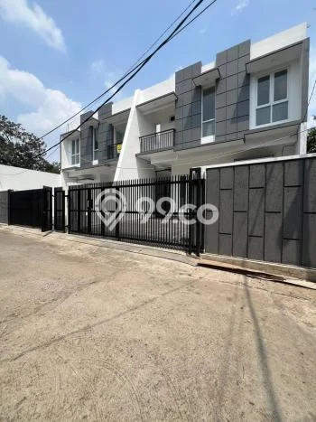 Jual Rumah Modern 4 KT di Jatiwaringin, Bekasi Jual Rumah Modern 4 KT di Jatiwaringin, Bekasi