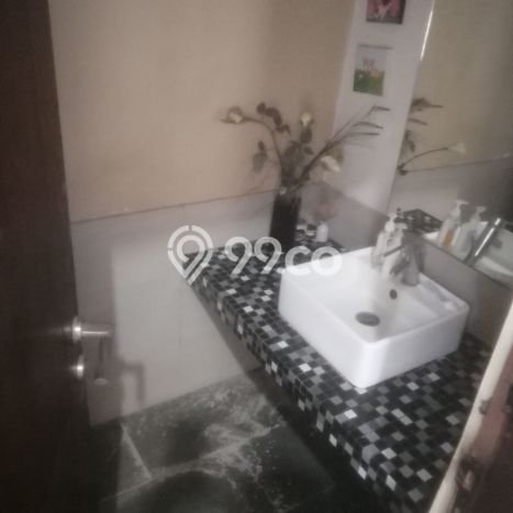 For Sale! Luxury House LT 167m2 Desain Elegan di Lebak Bulus For Sale! Luxury House LT 167m2 Desain Elegan di Lebak Bulus