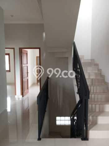 Rumah Minimalis 4 KT di Kampung Rambutan Jakarta Timur Unfurnished Rumah Minimalis 4 KT di Kampung Rambutan Jakarta Timur Unfurnished