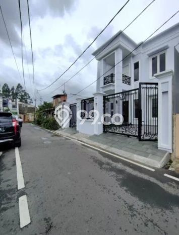 Dijual Rumah Elit Exclusive di Duren Sawit, Jakarta Timur Dijual Rumah Elit Exclusive di Duren Sawit, Jakarta Timur