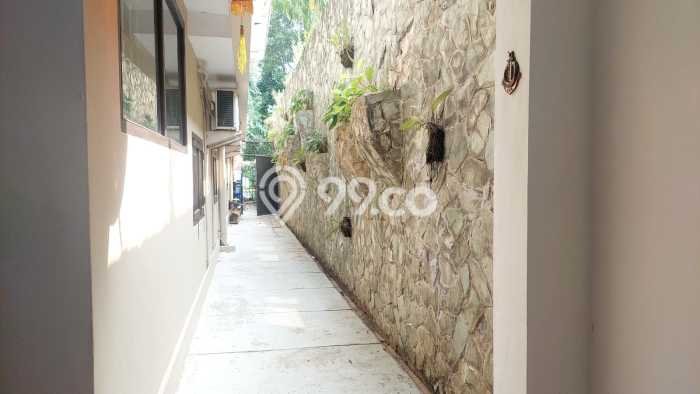 Jual Rumah Luas Megah Dengan View Cantik di Pondok Kelapa, Jakarta Timur Jual Rumah Luas Megah Dengan View Cantik di Pondok Kelapa, Jakarta Timur