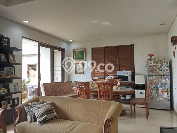 For Sale! Luxury House LT 167m2 Desain Elegan di Lebak Bulus For Sale! Luxury House LT 167m2 Desain Elegan di Lebak Bulus