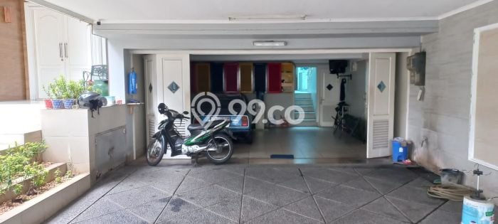 Rumah Mewah Dijual LT 562m2 di Menteng, Jakarta Pusat Rumah Mewah Dijual LT 562m2 di Menteng, Jakarta Pusat