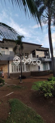 Rumah Eksklusif Dijual LT 1195m2 di Menteng, Jakarta Pusat Rumah Eksklusif Dijual LT 1195m2 di Menteng, Jakarta Pusat