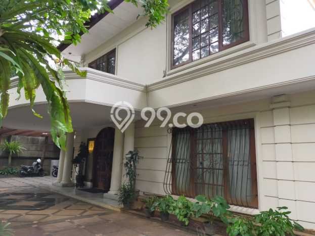 Dijual Rumah Premium dengan Fasilitas Sekitar Komplit di Menteng, Jakarta Pusat Dijual Rumah Premium dengan Fasilitas Sekitar Komplit di Menteng, Jakarta Pusat