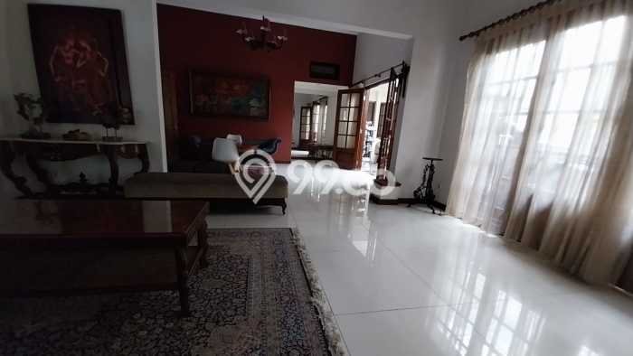 Dijual Rumah Mewah Exclusive di Menteng, Jakarta Pusat Dijual Rumah Mewah Exclusive di Menteng, Jakarta Pusat