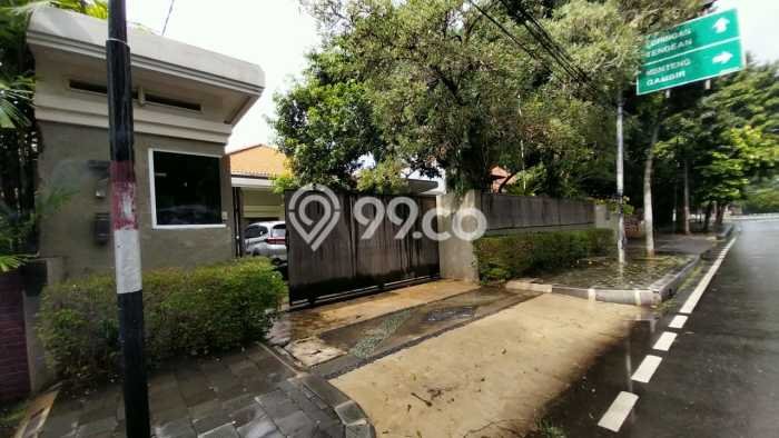 Dijual Rumah Mewah Exclusive di Menteng, Jakarta Pusat Dijual Rumah Mewah Exclusive di Menteng, Jakarta Pusat