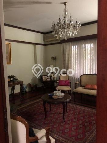 Dijual Rumah Premium dengan Fasilitas Sekitar Komplit di Menteng, Jakarta Pusat Dijual Rumah Premium dengan Fasilitas Sekitar Komplit di Menteng, Jakarta Pusat