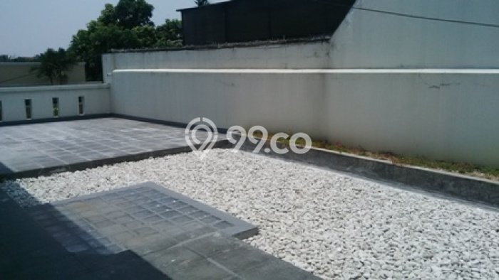 Hunian Bagus Disewakan di Cipete, Jakarta Selatan LT 900m2, LB 850m2 Hunian Bagus Disewakan di Cipete, Jakarta Selatan LT 900m2, LB 850m2