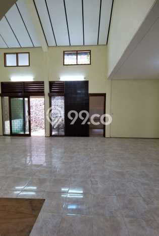 Hot Offer Hunian Mewah Ideal dan Luas di Menteng, Jakarta Pusat Hot Offer Hunian Mewah Ideal dan Luas di Menteng, Jakarta Pusat