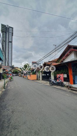 Siap Huni Rumah Mewah 2 Kamar di Menteng Dekat ke Mana Pun Siap Huni Rumah Mewah 2 Kamar di Menteng Dekat ke Mana Pun