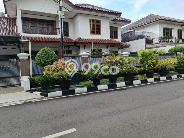 Rumah Luxury Modern Siap Huni di Kayu Putih Jakarta Timur Rumah Luxury Modern Siap Huni di Kayu Putih Jakarta Timur
