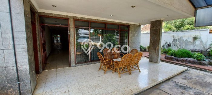 Hunian Mewah LB 900m2 Siap Huni Desain Elegan di Bendungan Hilir, Jakarta Pusat Hunian Mewah LB 900m2 Siap Huni Desain Elegan di Bendungan Hilir, Jakarta Pusat