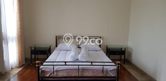 Sewa Rumah Strategis di Pondok Indah LT 350m2 / LB 600m2 Kondisi Bagus Sewa Rumah Strategis di Pondok Indah LT 350m2 / LB 600m2 Kondisi Bagus