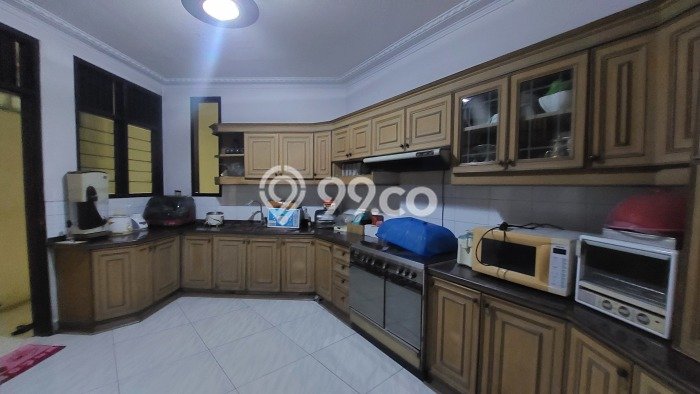 Best Deal Hunian Mewah Ideal dan Luas di Menteng, Jakarta Pusat Best Deal Hunian Mewah Ideal dan Luas di Menteng, Jakarta Pusat