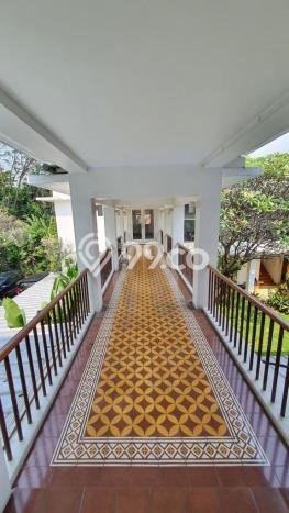 Sewa Rumah Mewah LT 1000m2 / LB 1400m2 di Menteng, Jakarta Pusat Sewa Rumah Mewah LT 1000m2 / LB 1400m2 di Menteng, Jakarta Pusat