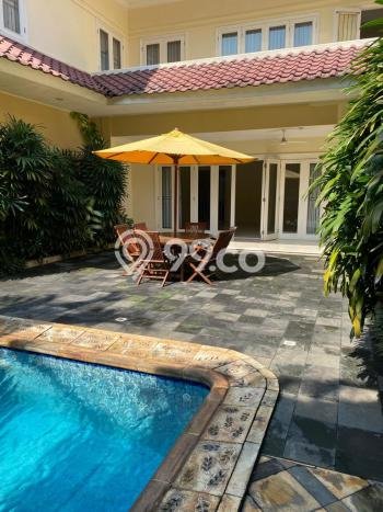 Hunian Modern Disewakan 4 Kamar di Menteng Bisa Nego Hunian Modern Disewakan 4 Kamar di Menteng Bisa Nego