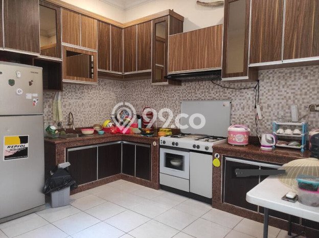Jual Rumah Luas Elegan Dengan View Eksklusif di Pejaten, Jakarta Selatan Jual Rumah Luas Elegan Dengan View Eksklusif di Pejaten, Jakarta Selatan