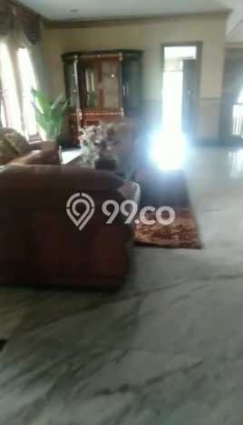 Siap Huni Hunian Elit 6 Kamar di Menteng Dekat ke Mana Saja Siap Huni Hunian Elit 6 Kamar di Menteng Dekat ke Mana Saja