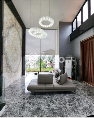 Hunian Elit LB 680m2 Siap Pakai Desain Elegan di Pondok Indah, Jakarta Selatan Hunian Elit LB 680m2 Siap Pakai Desain Elegan di Pondok Indah, Jakarta Selatan