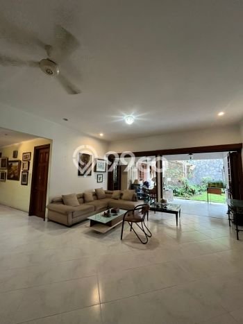 For Sale! Premium House LT 660m2 Desain Modern di Kemang For Sale! Premium House LT 660m2 Desain Modern di Kemang