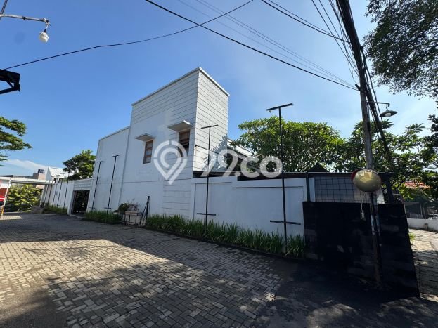 Rumah Luxury Modern Tanpa Renovasi di Bintaro Tangerang Selatan Rumah Luxury Modern Tanpa Renovasi di Bintaro Tangerang Selatan