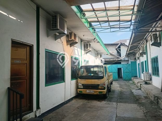 Unit Pabrik Dijual di Kebayoran Lama Jakarta Selatan Luas Bangunan 2000m2 Unit Pabrik Dijual di Kebayoran Lama Jakarta Selatan Luas Bangunan 2000m2