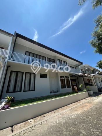 PREMIUM LIVING! Rumah kawasan Cipete, 4 KM, Area Berkembang, LT 250m² Bangunan 350m² PREMIUM LIVING! Rumah kawasan Cipete, 4 KM, Area Berkembang, LT 250m² Bangunan 350m²
