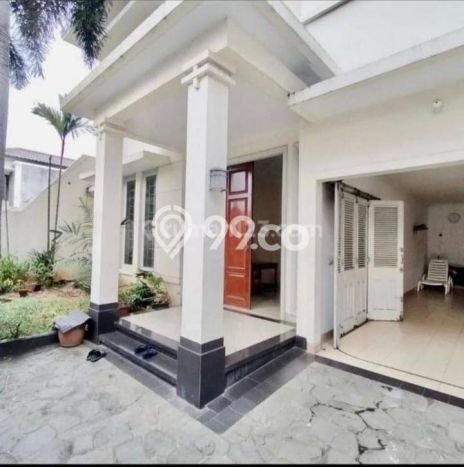 Ready to Use! Luxury House LT 318m2 Desain Modern di Kemang Ready to Use! Luxury House LT 318m2 Desain Modern di Kemang