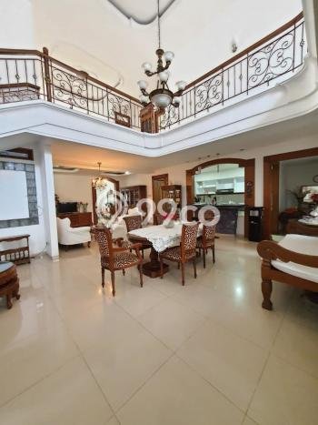 Jual Rumah Luas Elegan Dengan View Eksklusif di Bintaro, Tangerang Selatan Jual Rumah Luas Elegan Dengan View Eksklusif di Bintaro, Tangerang Selatan