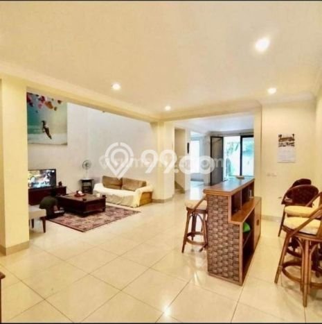 Ready to Use! Luxury House LT 318m2 Desain Modern di Kemang Ready to Use! Luxury House LT 318m2 Desain Modern di Kemang