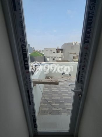 Rumah Modern 3 KT di Taman Ratu Jakarta Barat Rumah Modern 3 KT di Taman Ratu Jakarta Barat