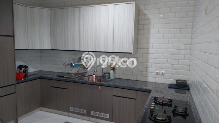 Rumah 4 KT di Cipondoh, Dekat Cipondoh, Tangerang, Tangerang Rumah 4 KT di Cipondoh, Dekat Cipondoh, Tangerang, Tangerang