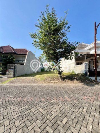 Lahan Dijual Lokasi Strategis di Malang dengan Luas 200m2 Lahan Dijual Lokasi Strategis di Malang dengan Luas 200m2