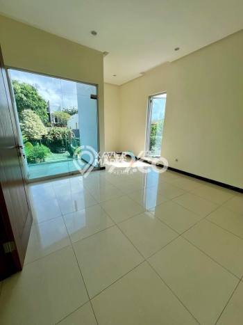 Lokasi terbaik! Rumah siap huni disewakan di Klojen LB 400m2 Lokasi terbaik! Rumah siap huni disewakan di Klojen LB 400m2
