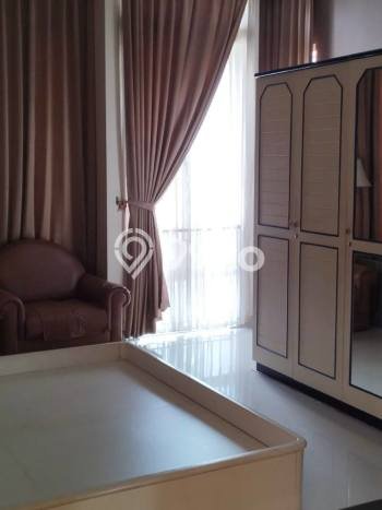 Rumah Elit Modern Siap Huni di Pakuwon Surabaya Rumah Elit Modern Siap Huni di Pakuwon Surabaya