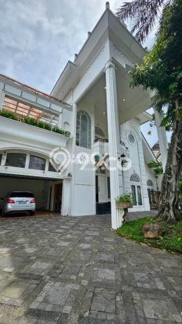 Siap Huni Rumah Mewah 7 Kamar di Blimbing Dekat ke Mana Pun Siap Huni Rumah Mewah 7 Kamar di Blimbing Dekat ke Mana Pun