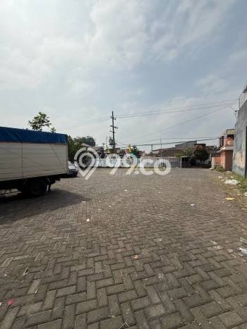 Disewakan Gudang komersial di Pakis luas bangunan 330m2 Disewakan Gudang komersial di Pakis luas bangunan 330m2