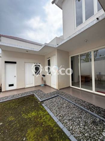 Rumah Sewa Malang LT 340m2 LB 225m2 Area Villa Puncak Tidar Rumah Sewa Malang LT 340m2 LB 225m2 Area Villa Puncak Tidar