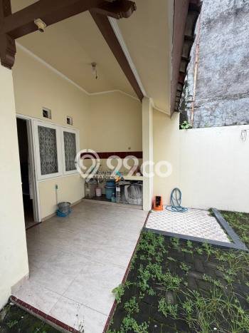 Rumah Modern Cantik 3 KT Siap Huni di Blimbing Rumah Modern Cantik 3 KT Siap Huni di Blimbing
