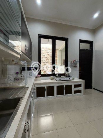 Rumah Luxury Modern Siap Huni di Villa Puncak Tidar Malang Rumah Luxury Modern Siap Huni di Villa Puncak Tidar Malang