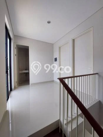 For Sale Rumah 3 Kamar Lokasi Strategis Nyaman dan Strategis di Gresik For Sale Rumah 3 Kamar Lokasi Strategis Nyaman dan Strategis di Gresik