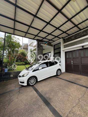 Hunian Elit LB 300m2 Siap Huni Desain Elegan di Villa Puncak Tidar, Malang Hunian Elit LB 300m2 Siap Huni Desain Elegan di Villa Puncak Tidar, Malang