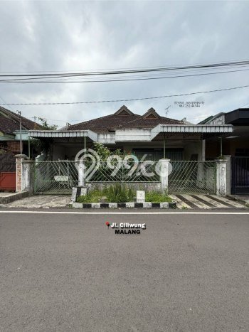 Dijual Rumah Strategis Bagus Punya 4 KT di Blimbing Malang SHM Dijual Rumah Strategis Bagus Punya 4 KT di Blimbing Malang SHM