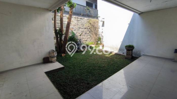 Best Deal Hunian Mewah Ideal dan Luas di Klojen, Malang Best Deal Hunian Mewah Ideal dan Luas di Klojen, Malang