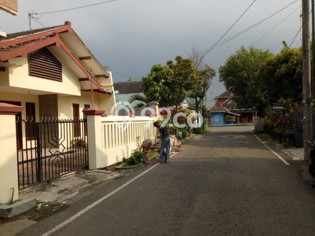 Jual Rumah Favorit Siap Huni LB 130m2 di Blimbing, Malang Jual Rumah Favorit Siap Huni LB 130m2 di Blimbing, Malang