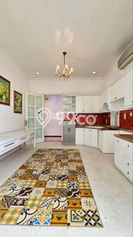 Siap Huni Rumah Mewah 7 Kamar di Blimbing Dekat ke Mana Pun Siap Huni Rumah Mewah 7 Kamar di Blimbing Dekat ke Mana Pun